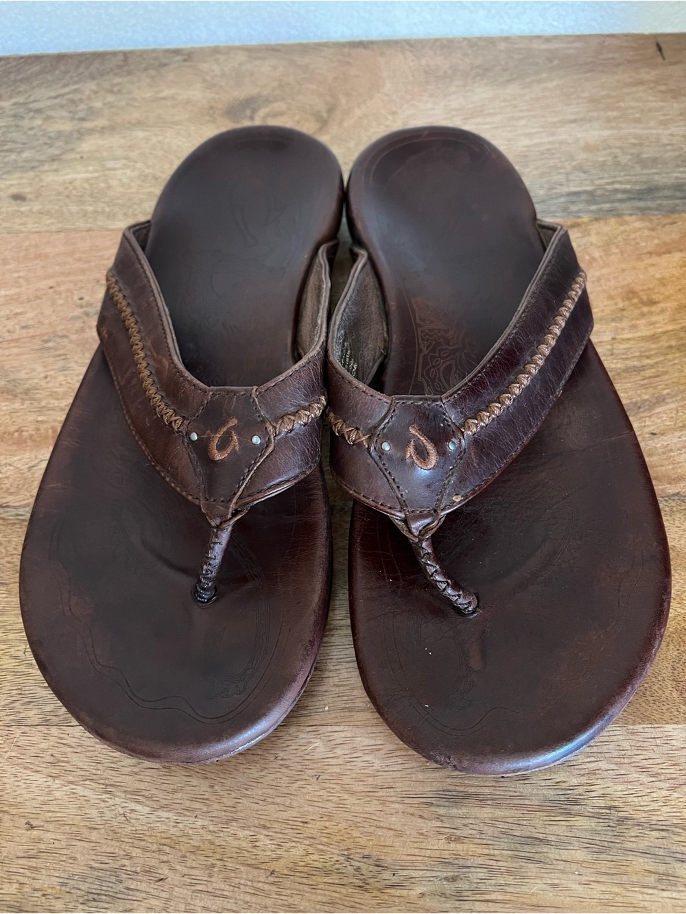 OLUKAI | MEA OLA ARTISAN BEACH SANDAL | DARK JAVA Size 12